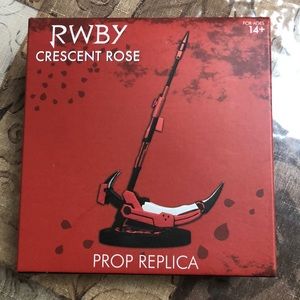 RWBY Crescent Rose Prop Replica